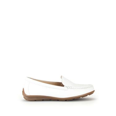 Mocassins blancs en cuir grainé