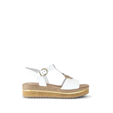 Sandales blanches en cuir