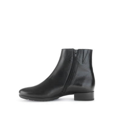 Bottines noires en cuir lisse