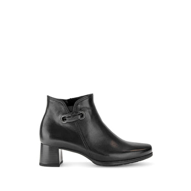 Bottines noires en cuir lisse