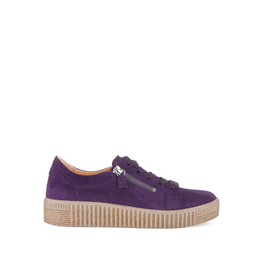 Baskets violettes en velours