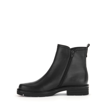 Bottines noires en cuir lisse