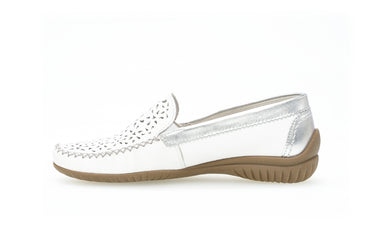 Mocassins blancs en cuir lisse