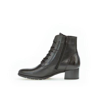 Bottines noires en cuir