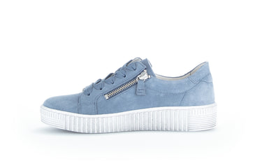 Sneakers bleues en suède