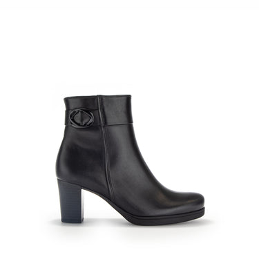 Bottines noires en cuir lisse