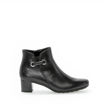 Bottines noires en cuir lisse