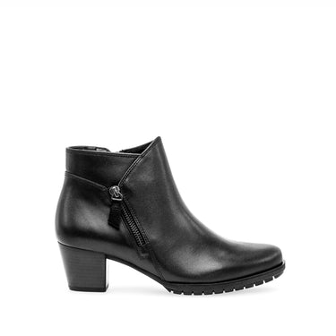 Bottines noires en cuir lisse